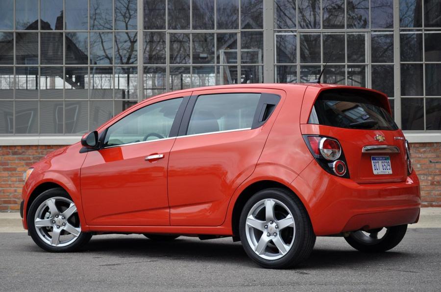  Chevrolet Sonic LTZ 2012 года  (фото 48 из 48)